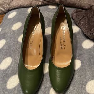CA Marinella green heel